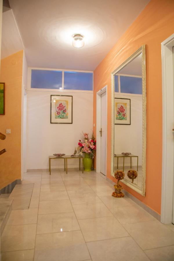 Royal Rooms Новаля Екстериор снимка